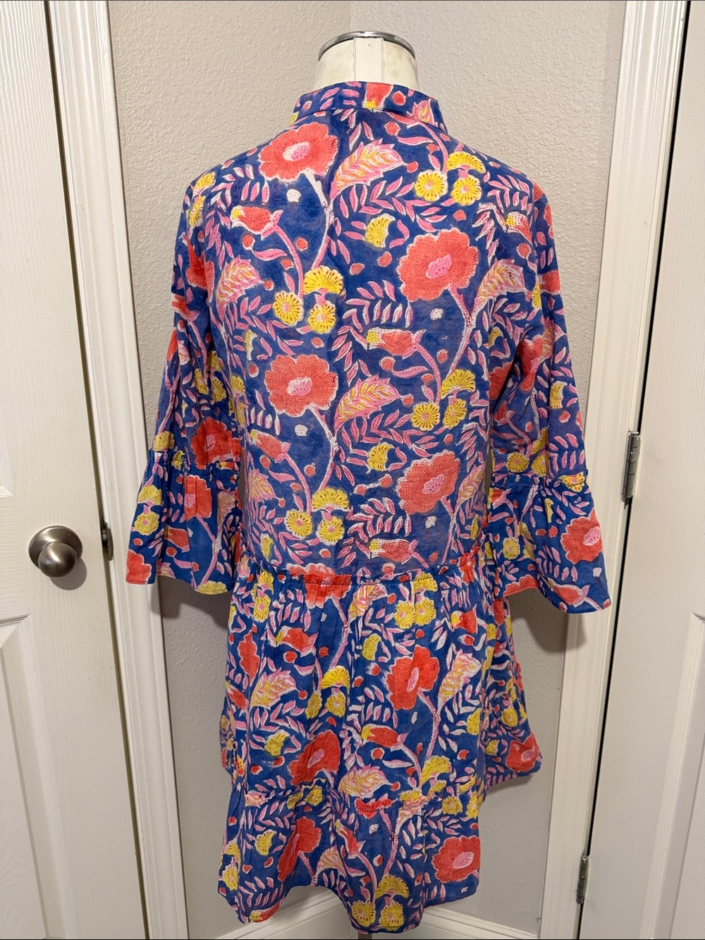 Liza Byrd Cotton Floral Swing Design Lightweight Bell Sleeve Flowy - Picture 5 of 7